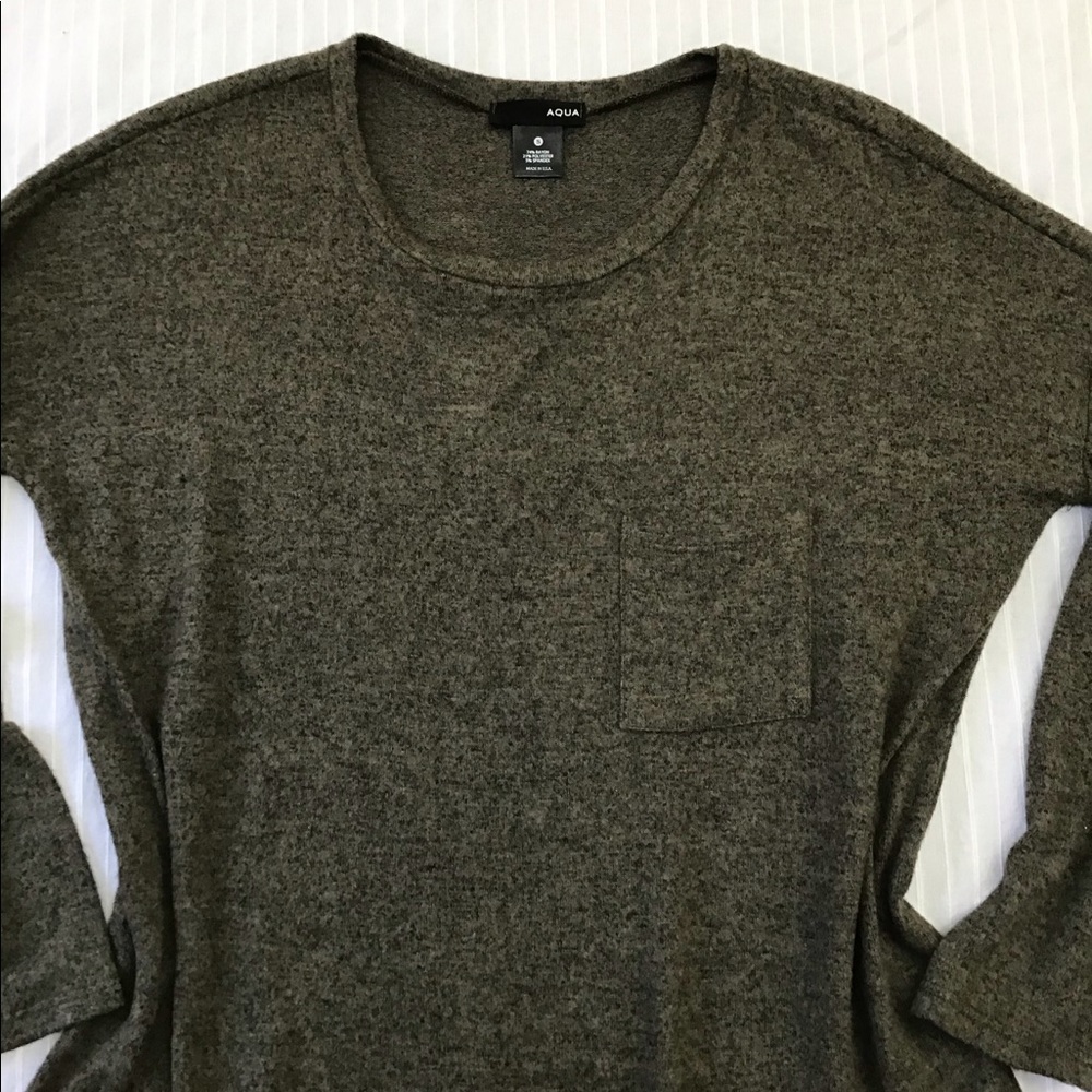 ‼️AQUA OVERSIZED FOREST GREEN LIGHTWEIGHT SWEATER‼️ - Picture 2 of 4